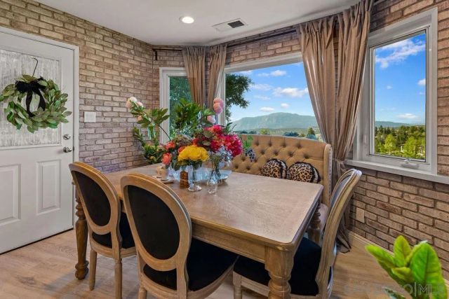 720 Sky Mountain Lane, Alpine, CA 91901