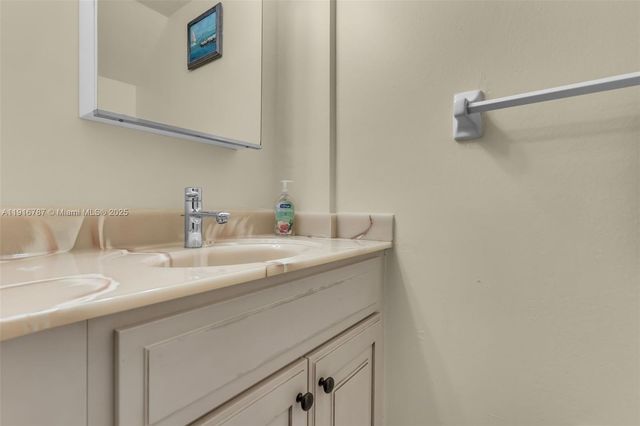 87465 Old Hwy 215 Hwy 215, Plantation Key, FL 33036