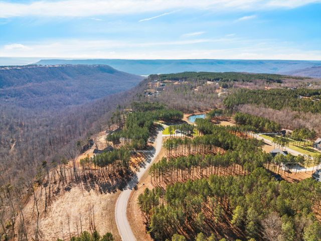 430 Crockett Loop, Jasper, TN 37347