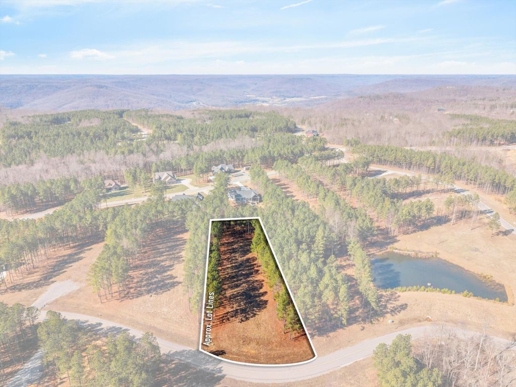 430 Crockett Loop, Jasper, TN 37347