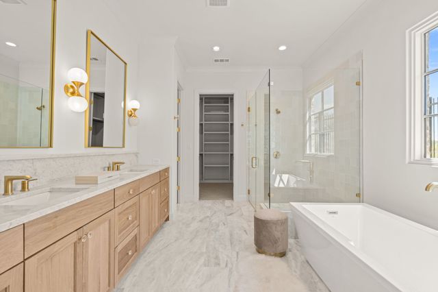 9728 Latour Court, Fort Worth, TX 76126