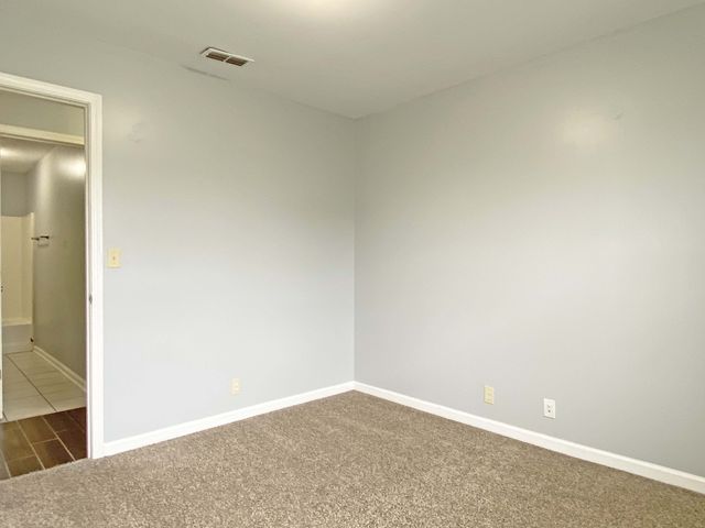 1103 Timothy Ave, Oak Grove, KY 42262