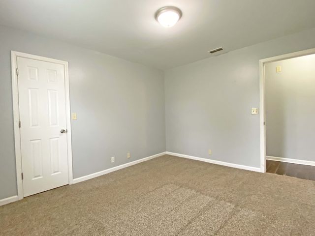 1103 Timothy Ave, Oak Grove, KY 42262