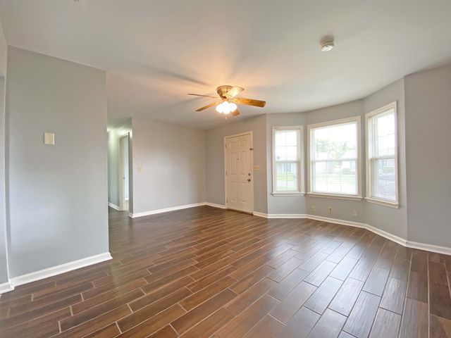 1103 Timothy Ave, Oak Grove, KY 42262