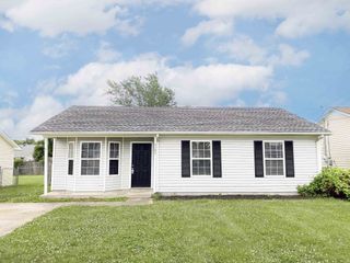 1103 Timothy Ave, Oak Grove, KY 42262