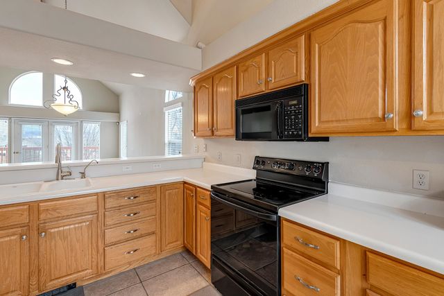 405 Sand Cliff Ct Apt B, Grand Junction, CO 81507