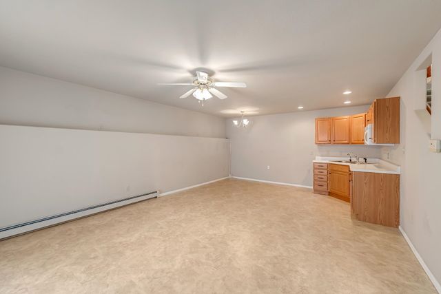 405 Sand Cliff Ct Apt B, Grand Junction, CO 81507