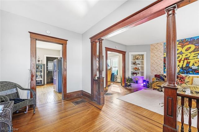 1303 Castle Avenue, Cleveland, OH 44113