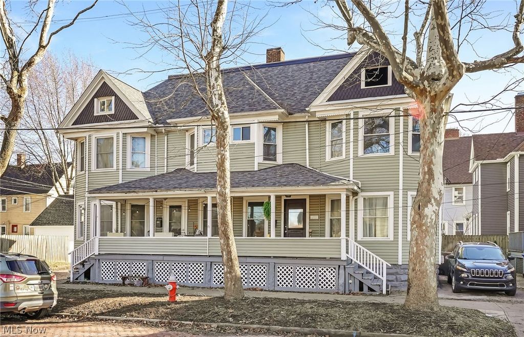 1303 Castle Avenue, Cleveland, OH 44113