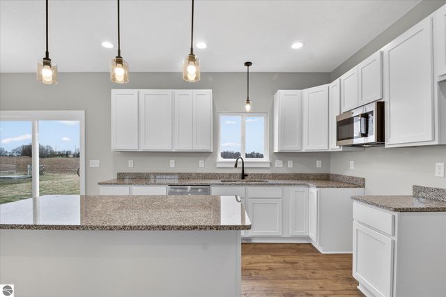 247 Gemstone Drive, Alma, MI 48801