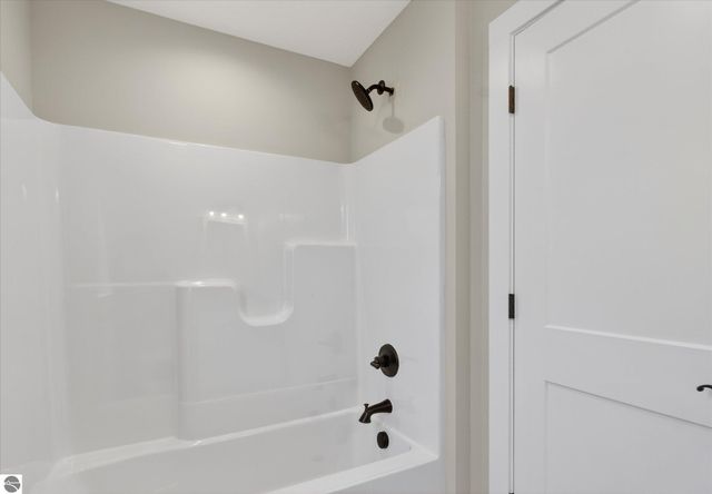 247 Gemstone Drive, Alma, MI 48801