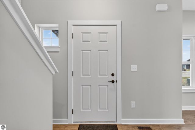 247 Gemstone Drive, Alma, MI 48801