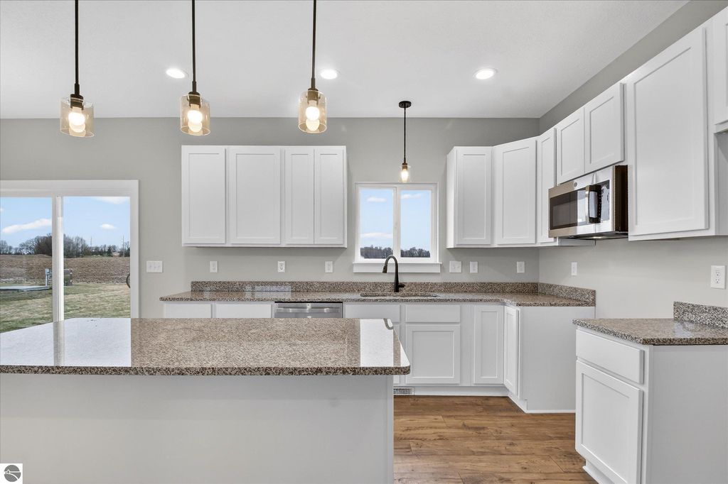 Image 16 of property listing at 247 Gemstone Drive, Alma, MI 48801