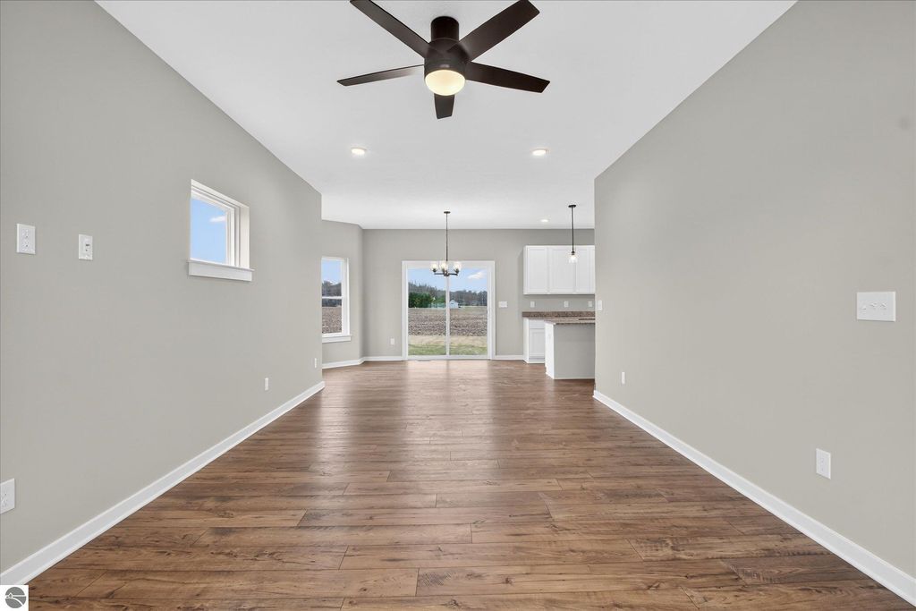 Image 9 of property listing at 247 Gemstone Drive, Alma, MI 48801