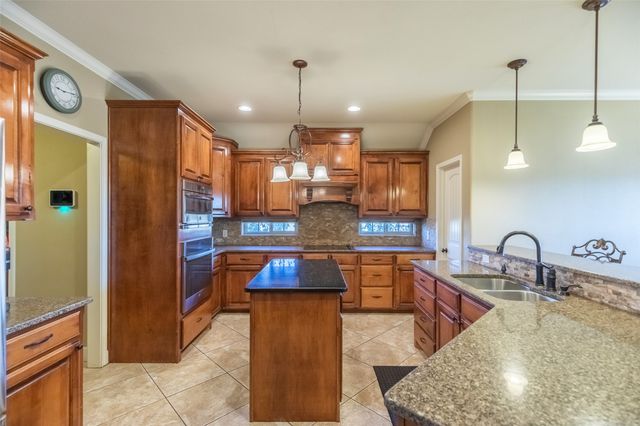 201 Apple Blossom Drive, Abilene, TX 79602