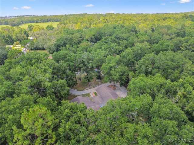 2900 W Sunrise Street, Lecanto, FL 34461