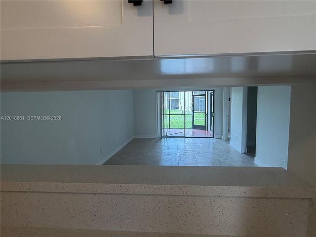 3396 Foxcroft Rd 113, Miramar, FL 33025