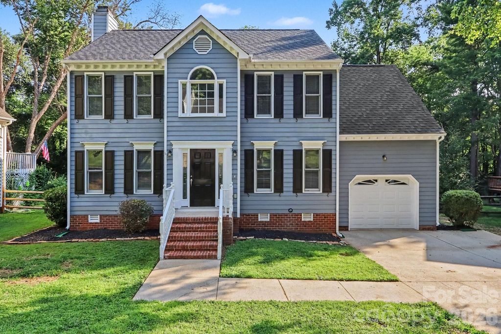 4719 Beech Crest Place, Charlotte, NC 28269