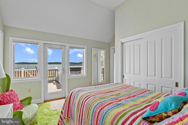 5419 RAGGED POINT RD, Cambridge, MD 21613