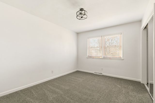 11622 27th Street W, Milan, IL 61264