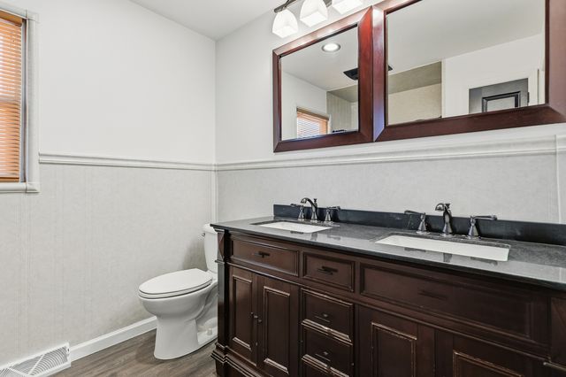 11622 27th Street W, Milan, IL 61264