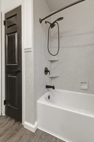 11622 27th Street W, Milan, IL 61264