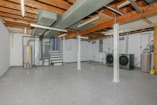 11622 27th Street W, Milan, IL 61264