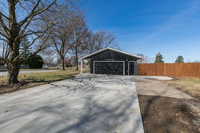 11622 27th Street W, Milan, IL 61264