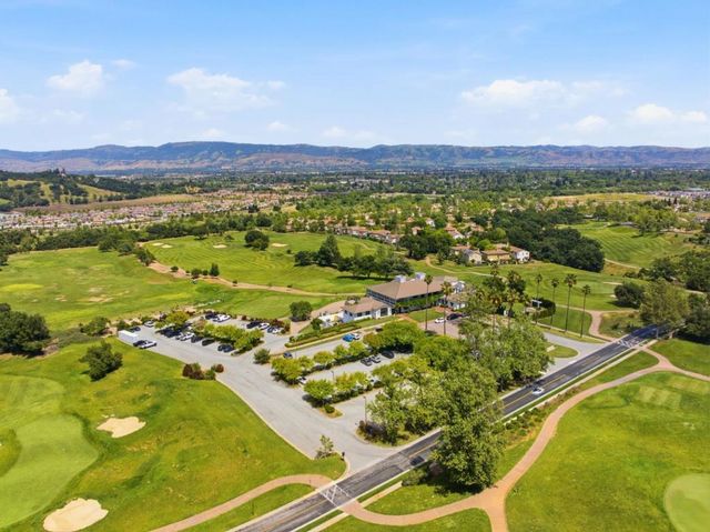 2645 Muirfield Way, Gilroy, CA 95020