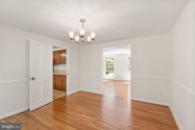 4018 ROBERTSON BLVD, Alexandria, VA 22309