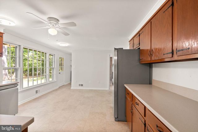 4018 ROBERTSON BLVD, Alexandria, VA 22309