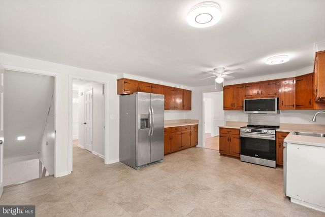 4018 ROBERTSON BLVD, Alexandria, VA 22309