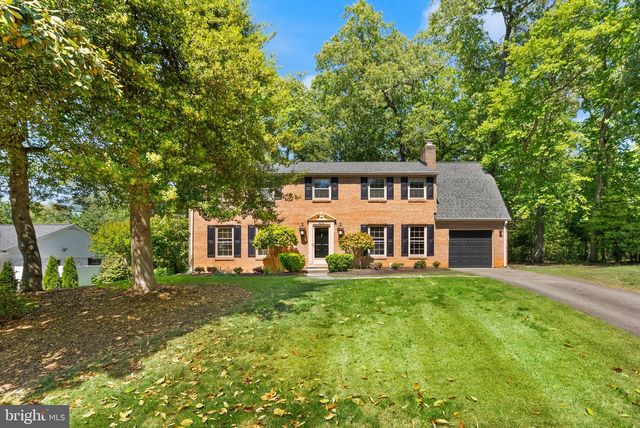 4018 ROBERTSON BLVD, Alexandria, VA 22309