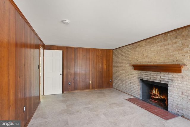 4018 ROBERTSON BLVD, Alexandria, VA 22309
