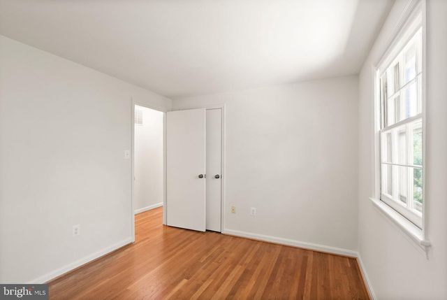 4018 ROBERTSON BLVD, Alexandria, VA 22309