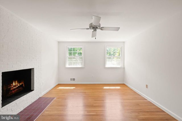 4018 ROBERTSON BLVD, Alexandria, VA 22309