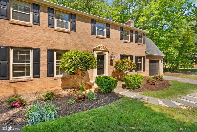 4018 ROBERTSON BLVD, Alexandria, VA 22309