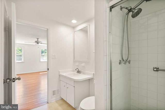4018 ROBERTSON BLVD, Alexandria, VA 22309