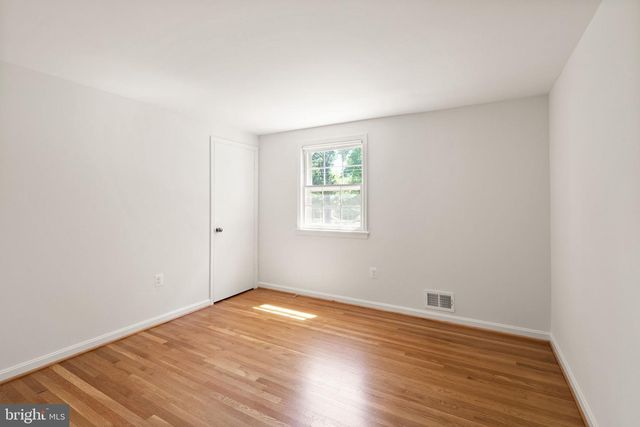 4018 ROBERTSON BLVD, Alexandria, VA 22309