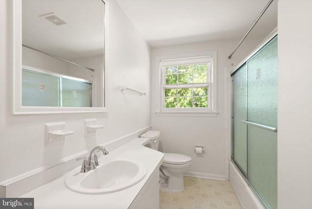 4018 ROBERTSON BLVD, Alexandria, VA 22309