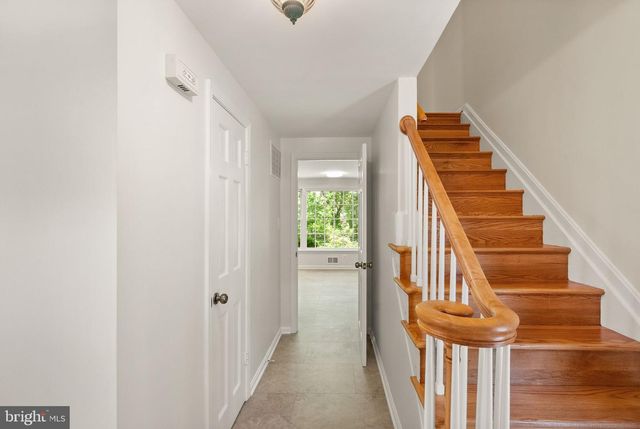 4018 ROBERTSON BLVD, Alexandria, VA 22309