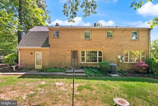 4018 ROBERTSON BLVD, Alexandria, VA 22309