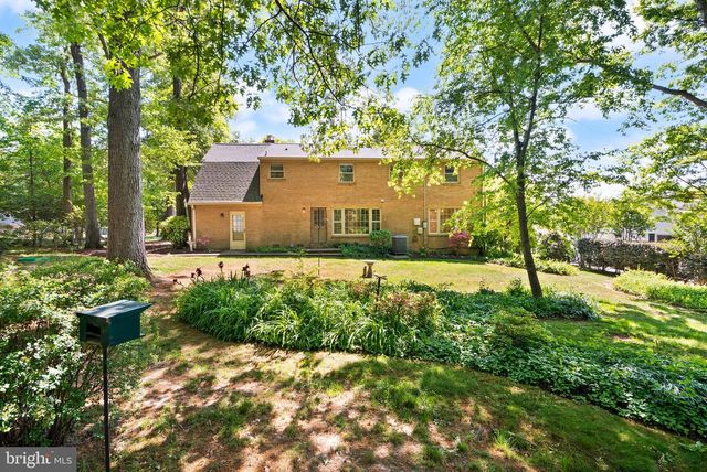 4018 ROBERTSON BLVD, Alexandria, VA 22309