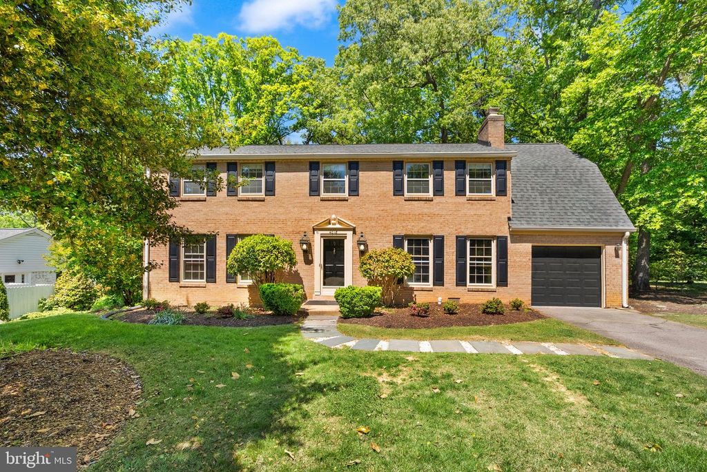 4018 ROBERTSON BLVD, Alexandria, VA 22309