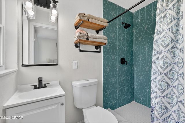 1030 Alice Drive, Daytona Beach, FL 32117