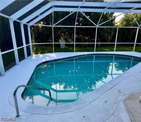 4479 Lakewood BLVD, Naples, FL 34112