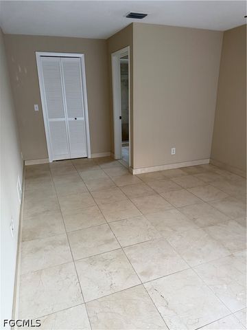 4479 Lakewood BLVD, Naples, FL 34112