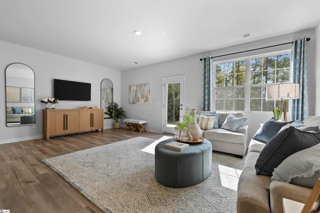 1005 Charlotte Hill Street, Piedmont, SC 29673