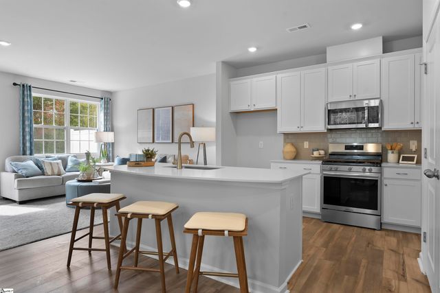 1005 Charlotte Hill Street, Piedmont, SC 29673
