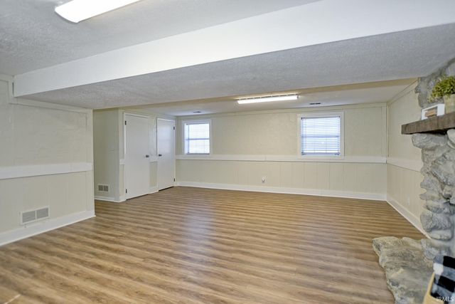 7530 Meadowview Drive, Evansville, IN 47710